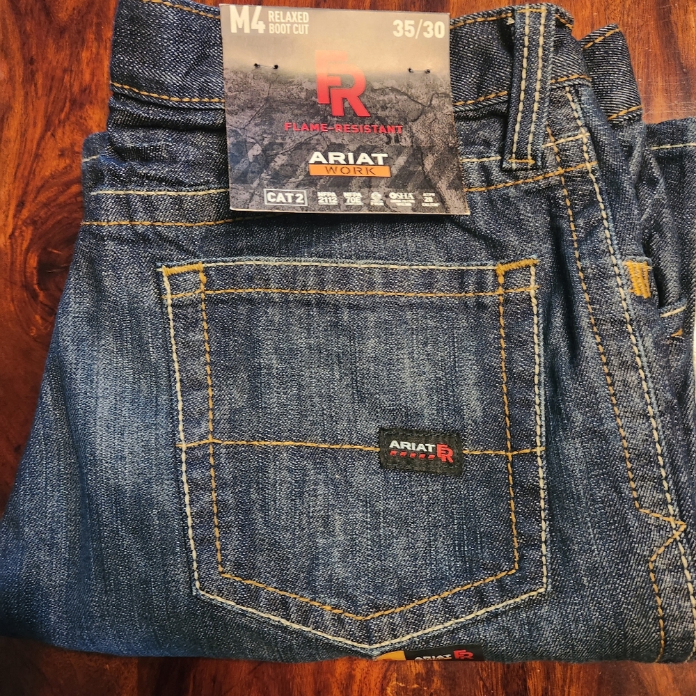 ARIAT Men's Fr M4 Low Wise Boot Cut Jean ( Relaxed)